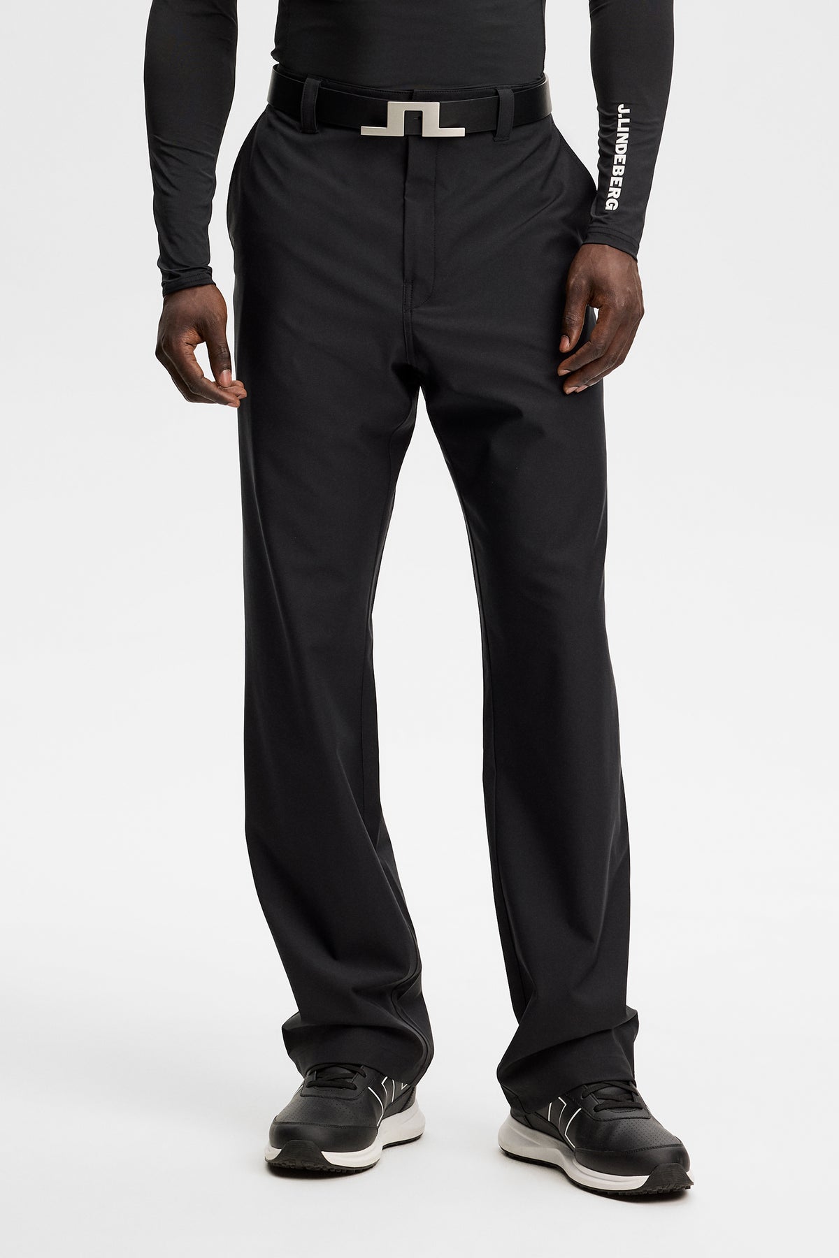 Devyn Pant in Black by J.Lindeberg