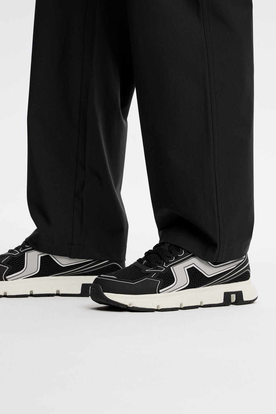 Vent 500 Sport Sneaker / Black