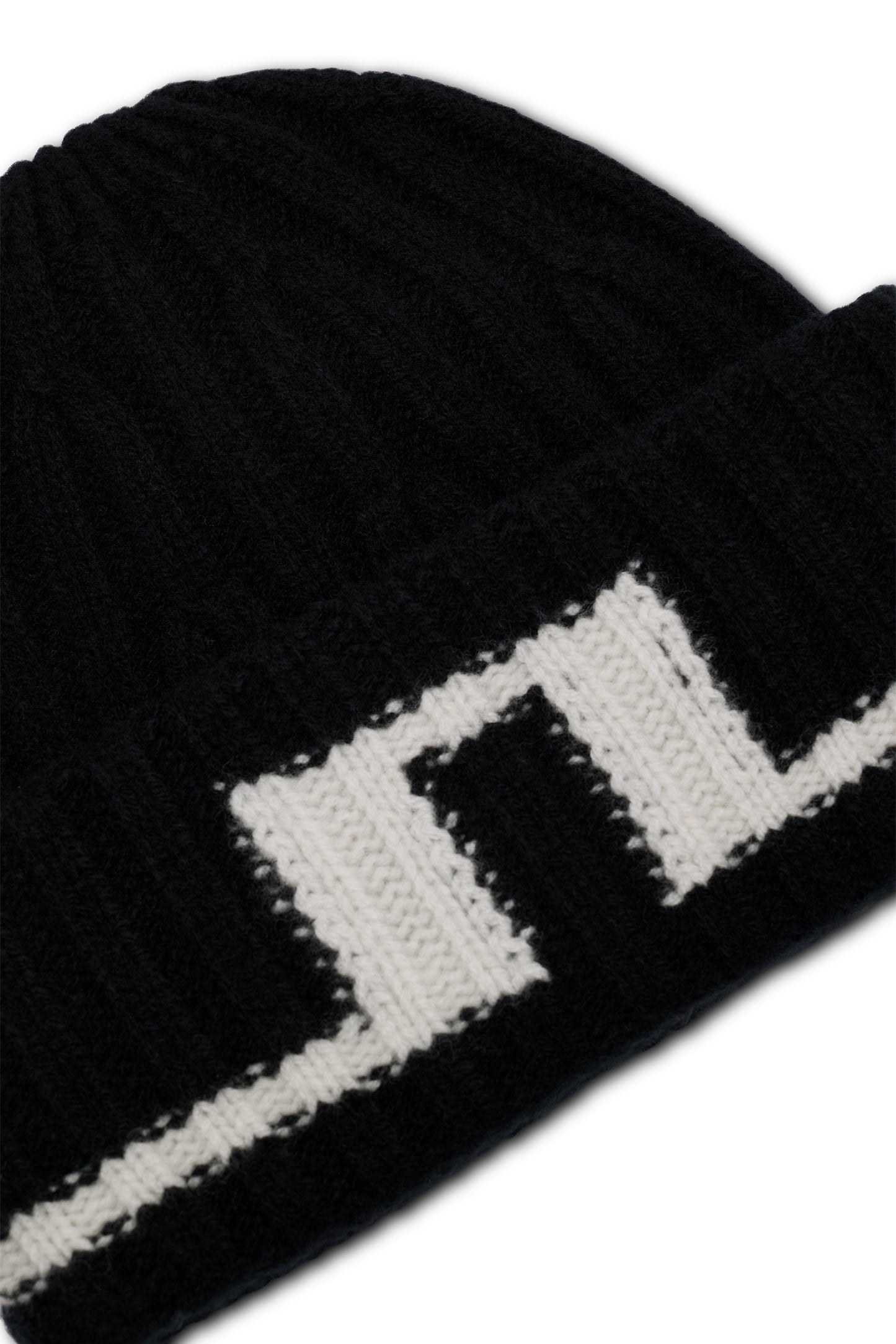 Enso Beanie in Black by J.Lindeberg