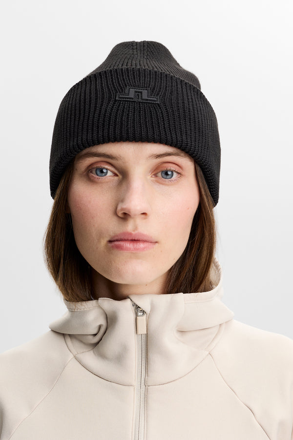 Vale Beanie / Black