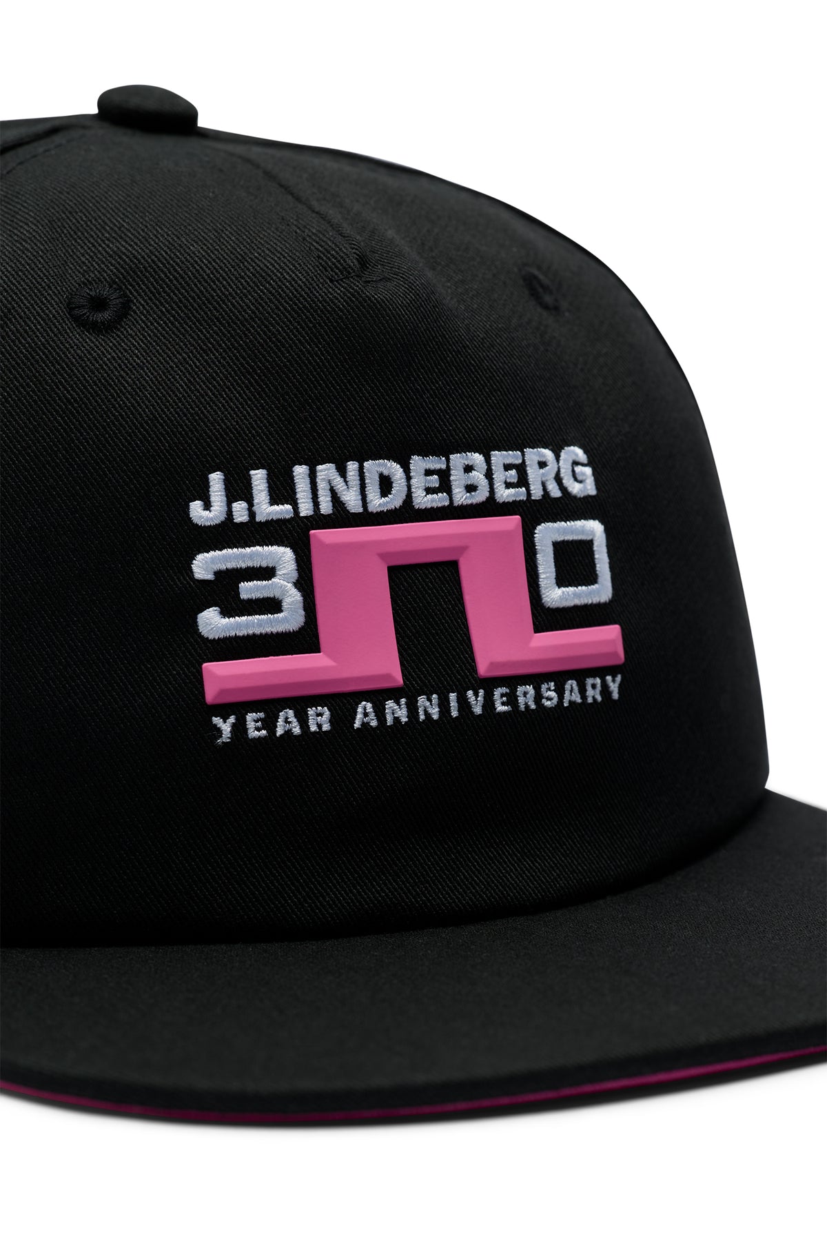 30Y Cap in Black by J.Lindeberg