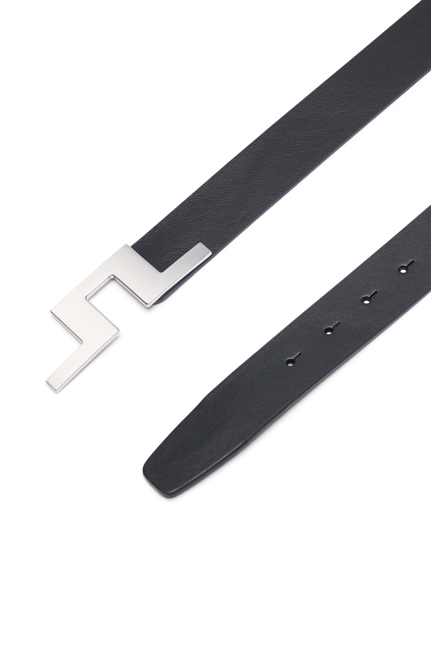 Bridger Belt 35 in Black by J.Lindeberg