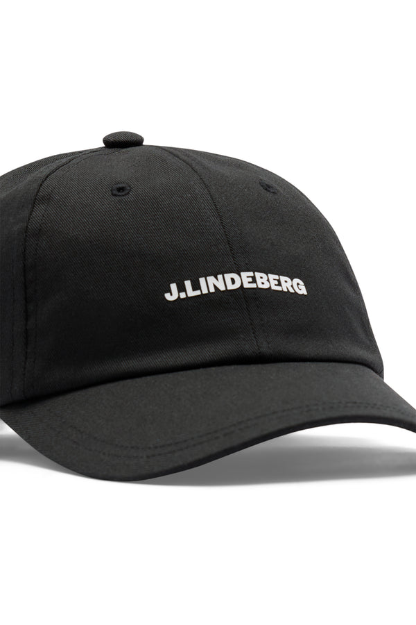 Capital Cap / Black