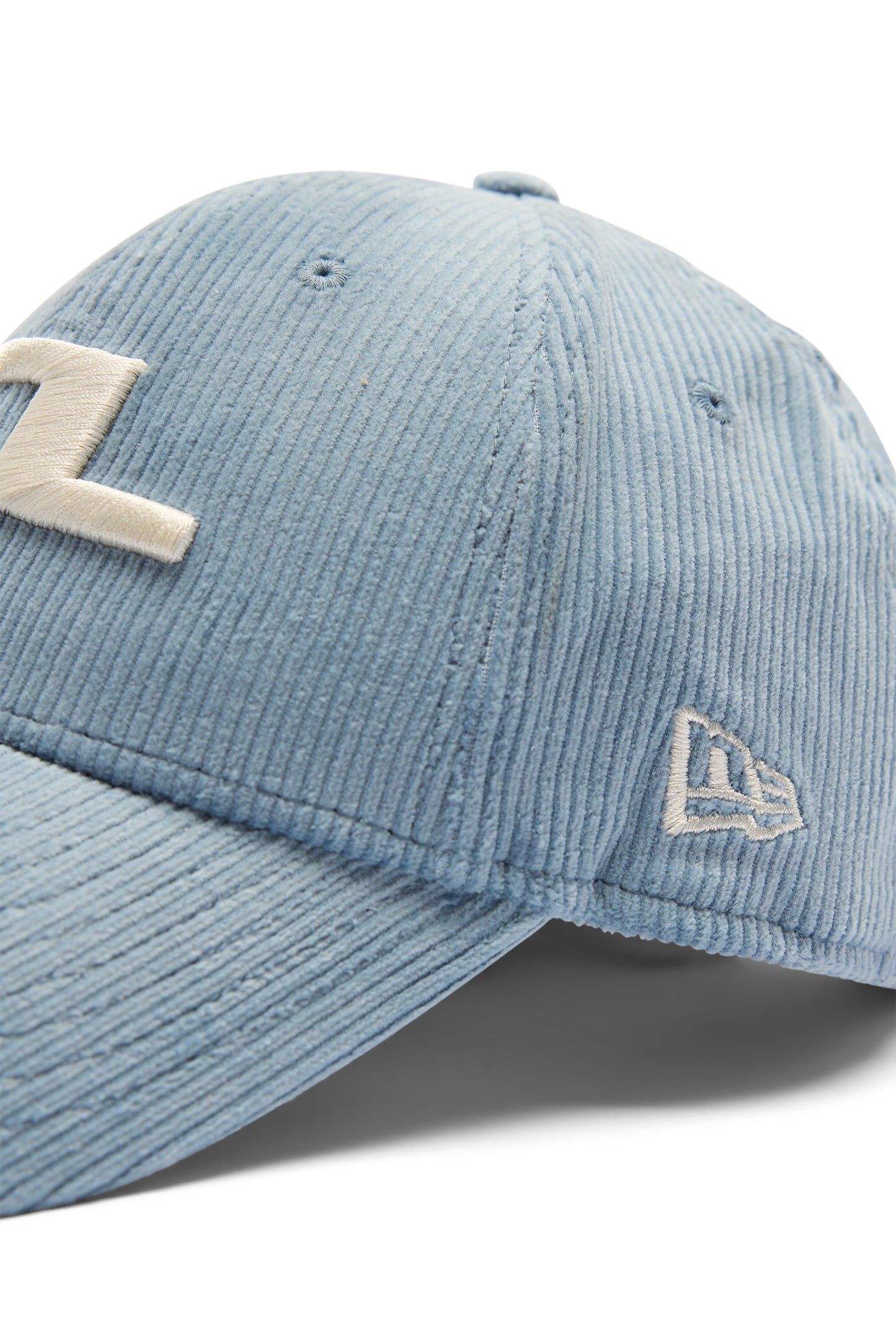 JL Bridge Cord 9FORTY in Forget-Me-Not by J.Lindeberg