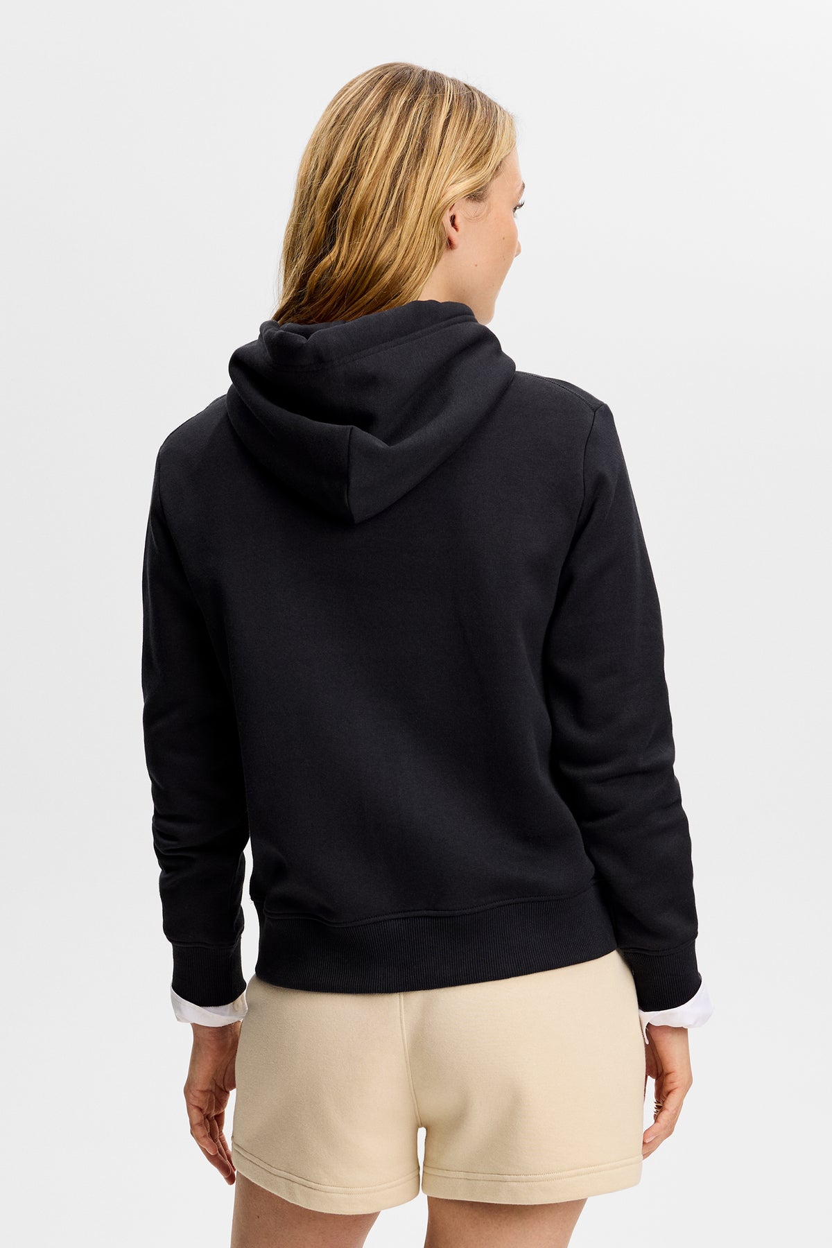 Nova Hood in Black by J.Lindeberg