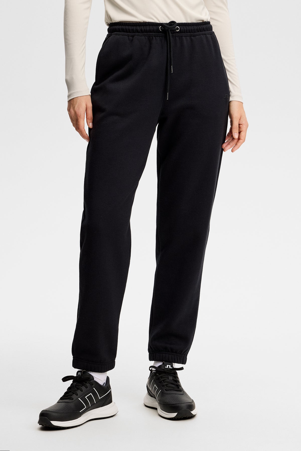 Nova Pant in Black by J.Lindeberg