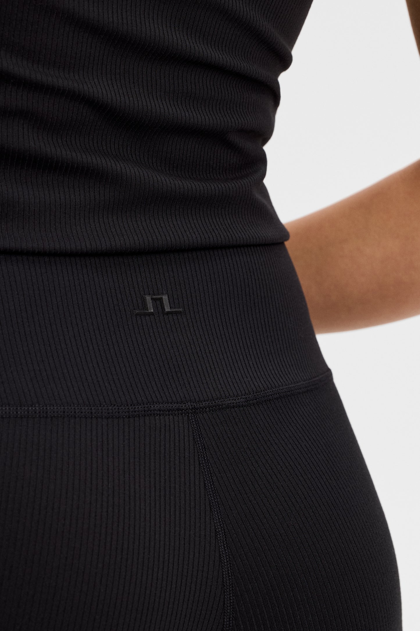 Elisa Leggings in Black by J.Lindeberg