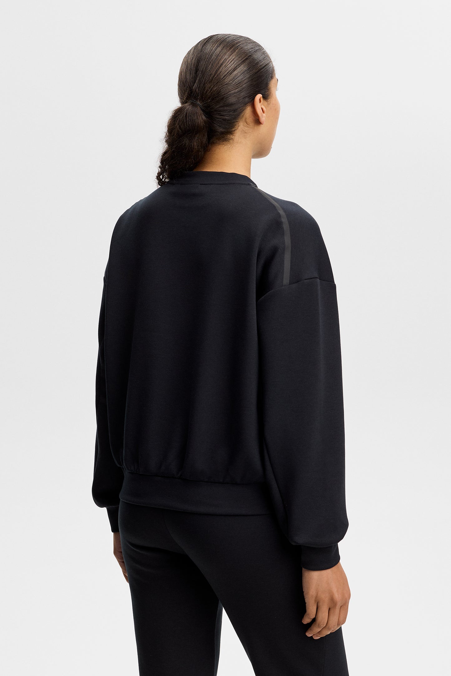 Aura Crew Neck in Black by J.Lindeberg