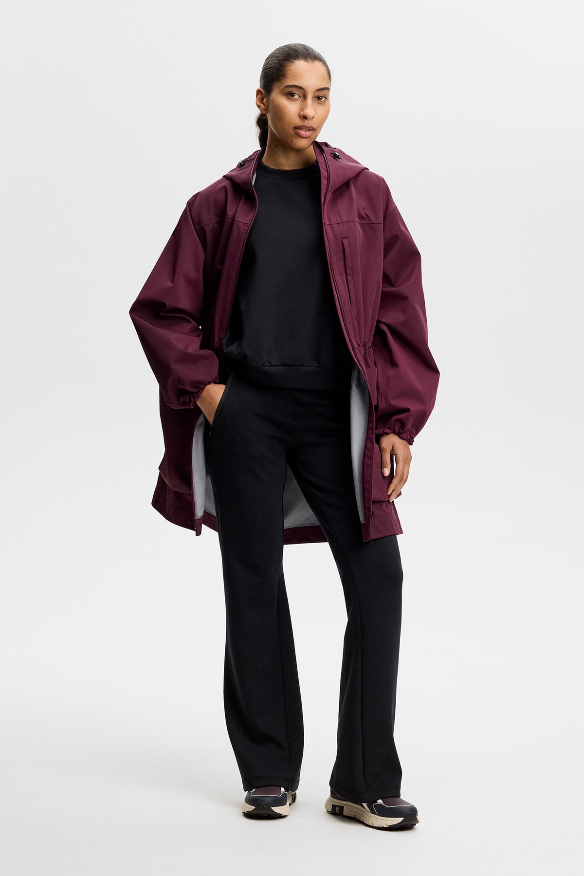 Aura Crew Neck in Black by J.Lindeberg