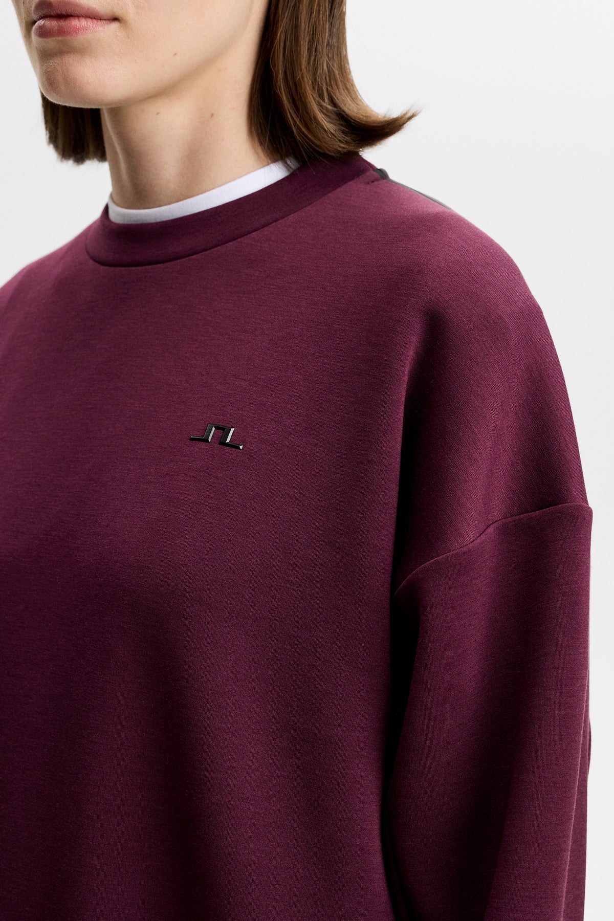 Aura Crew Neck in Winetasting by J.Lindeberg
