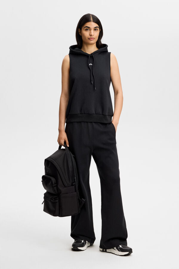 Sarah Sleeveless Hood / Black
