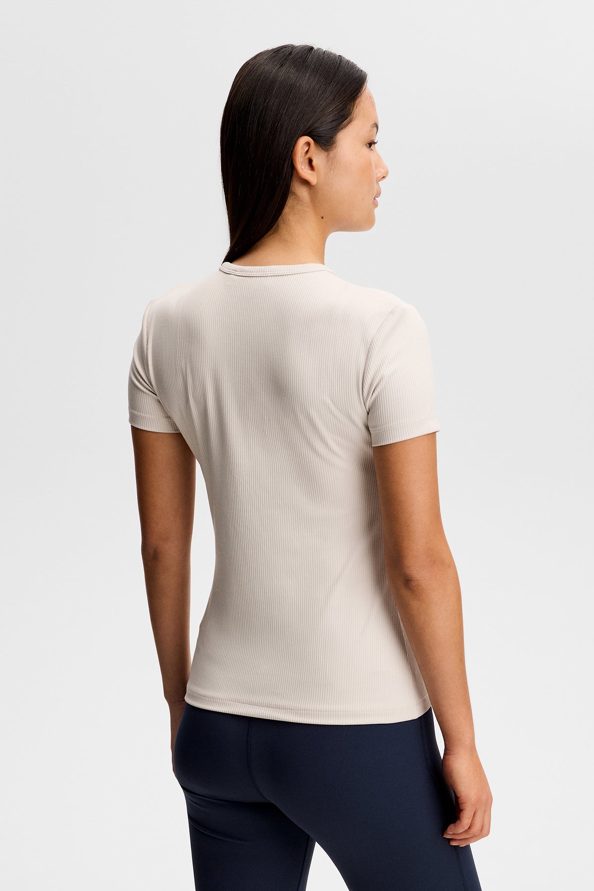 Arisa Top in Moonbeam by J.Lindeberg