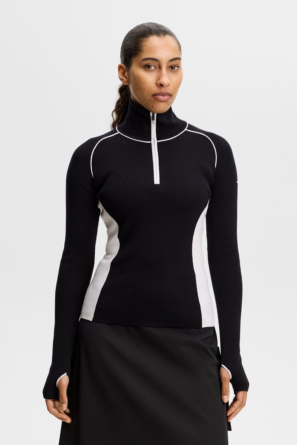 Valley Knitted Rib Quarter Zip / Black