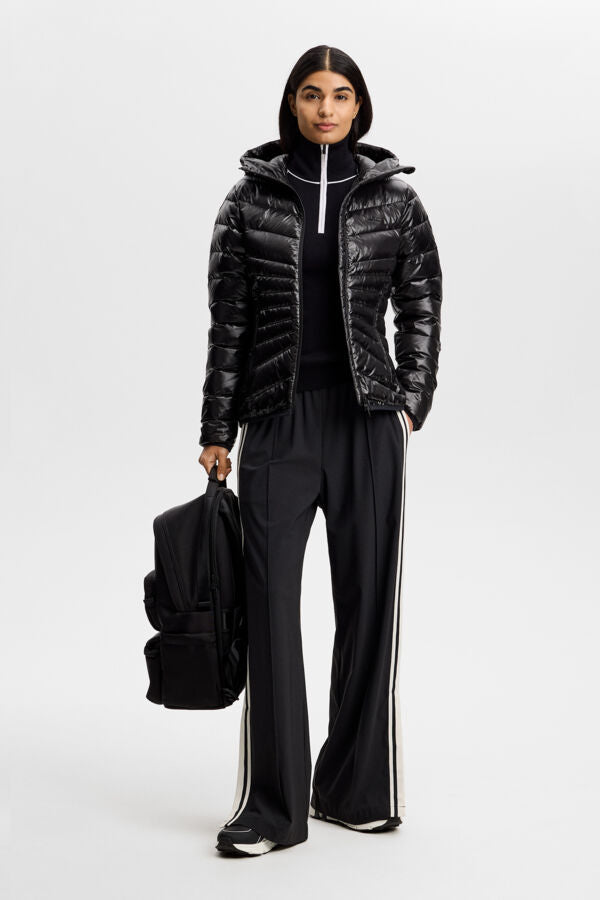 Lara Light Down Hood / Black