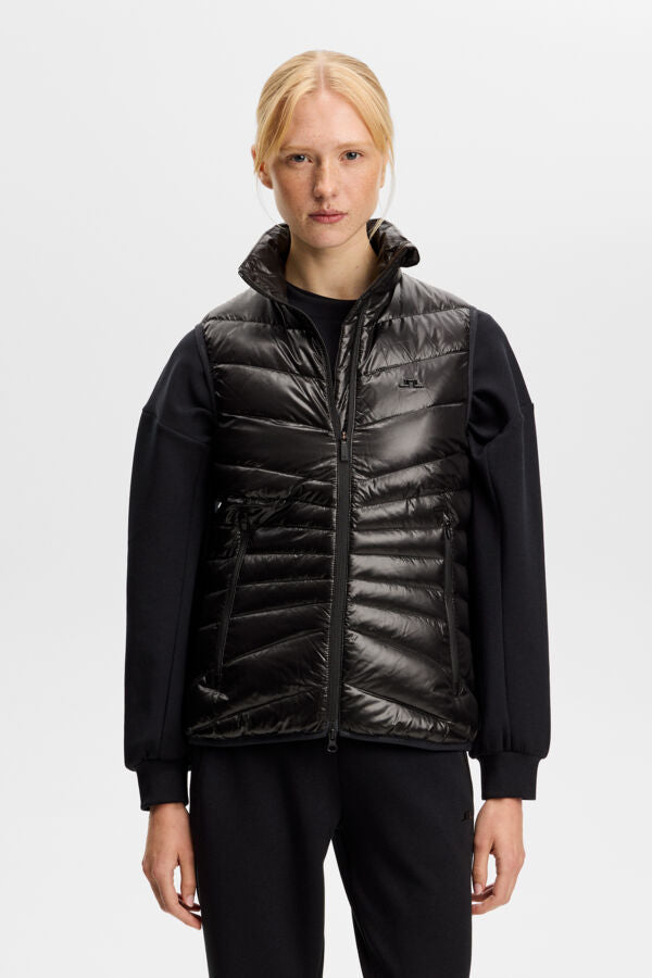 Lara Light Down Vest / Black