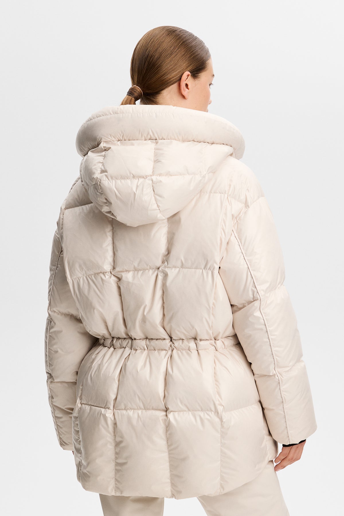 Tranquil Down Jacket in Moonbeam by J.Lindeberg