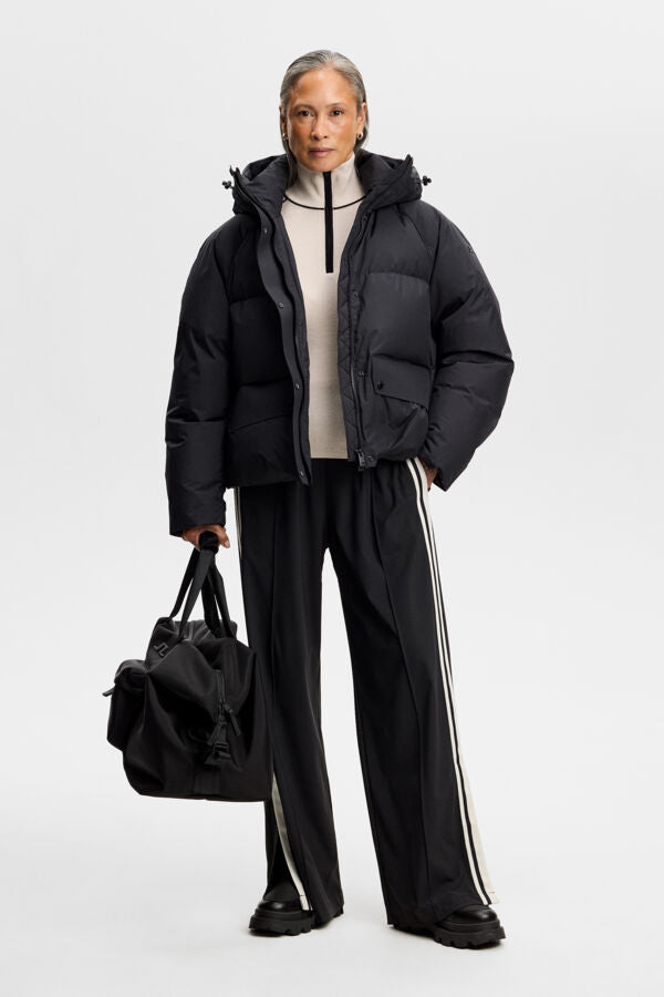 Lea Down Jacket / Black