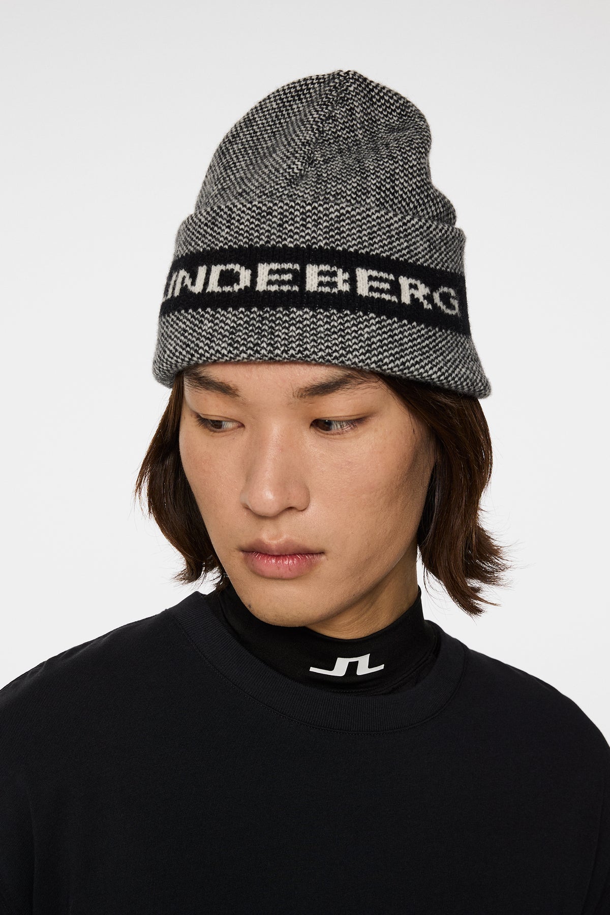 Ernie Beanie in Black by J.Lindeberg