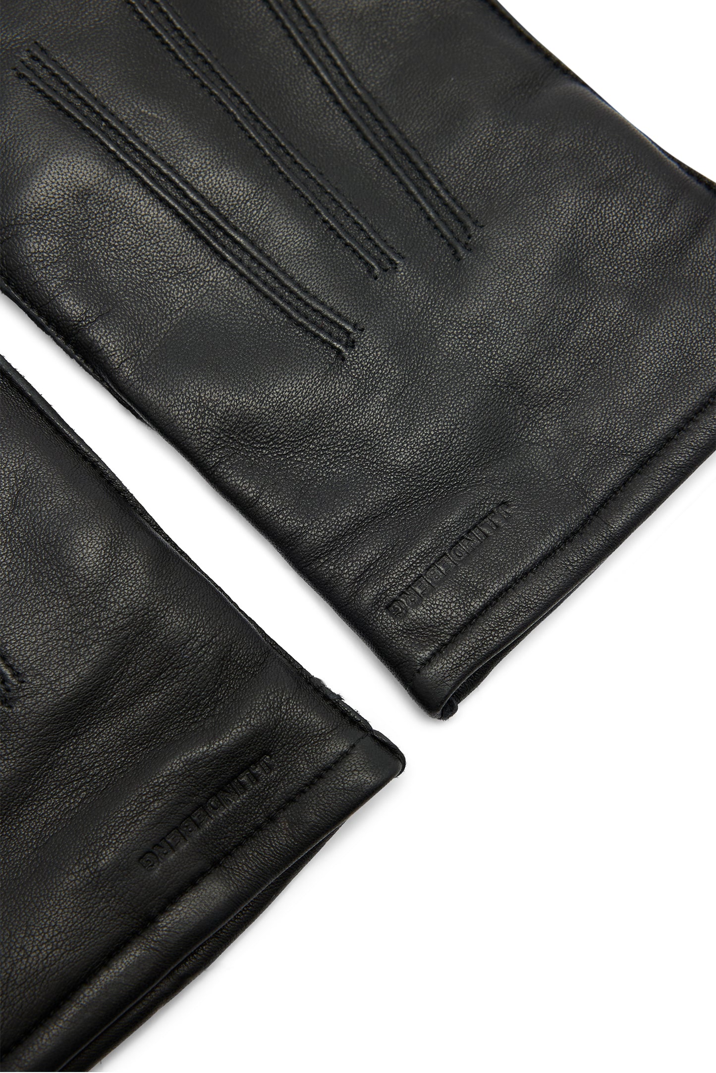 Milo Glove in Black by J.Lindeberg