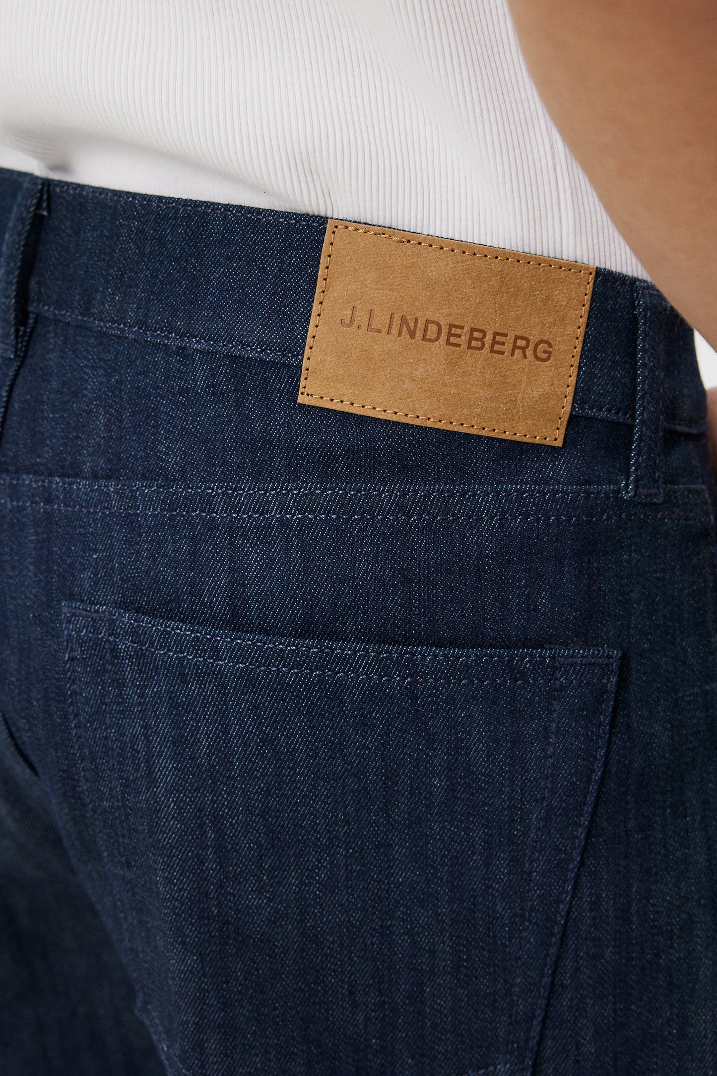 Cody Rawtech Regular Jeans in Dark Blue by J.Lindeberg