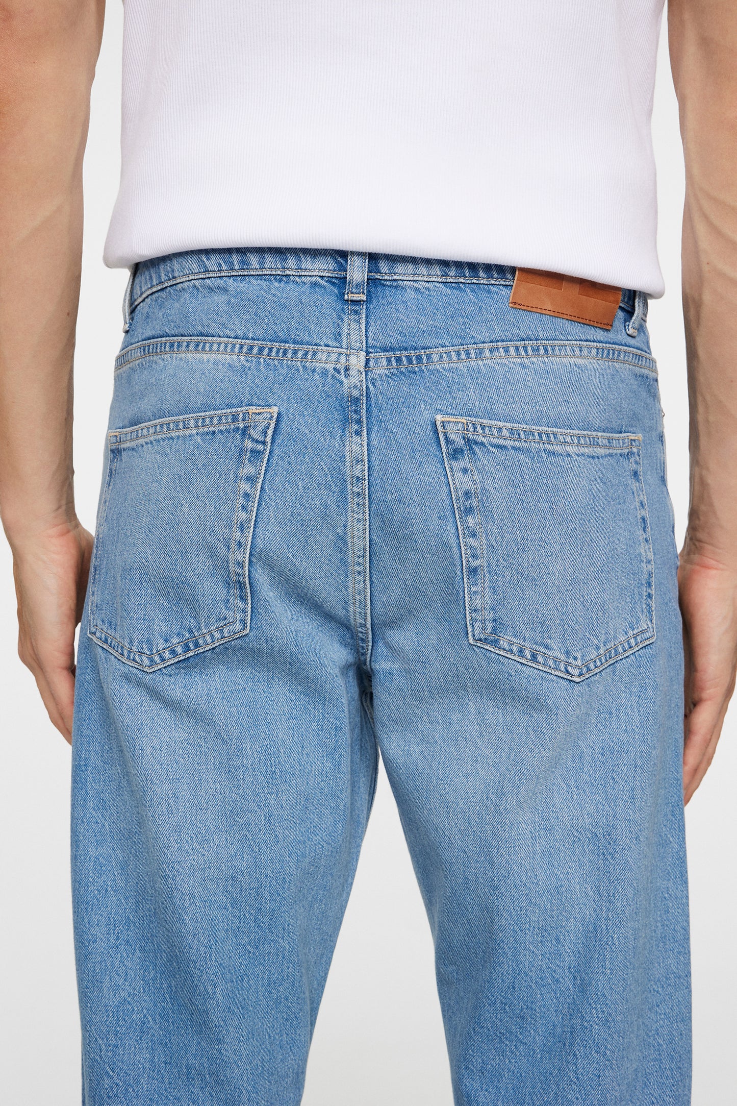 Cody Washed Reg Jeans in Light Blue by J.Lindeberg