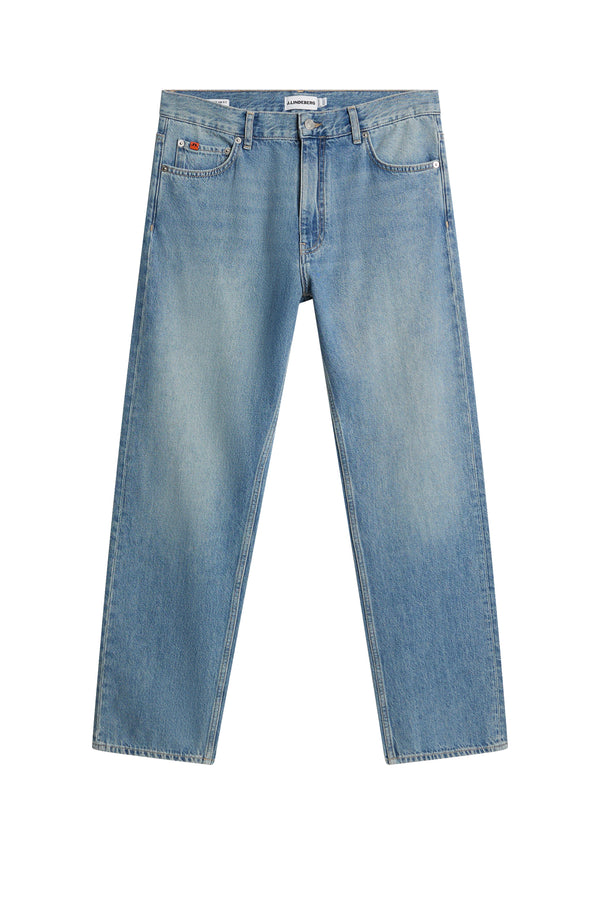 Cody Light Wash Reg Jeans / Light Blue