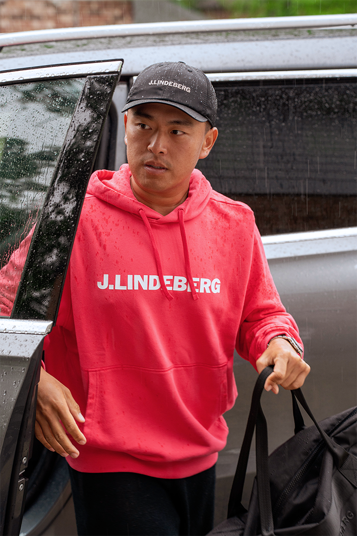 Callan Hoodie in Azalea by J.Lindeberg