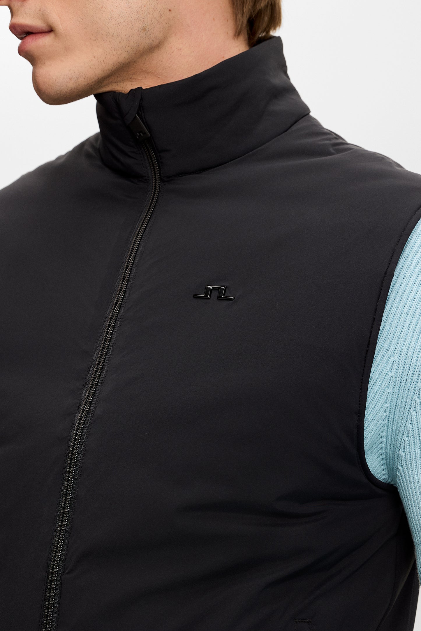 Timor Hybrid Vest in Black by J.Lindeberg