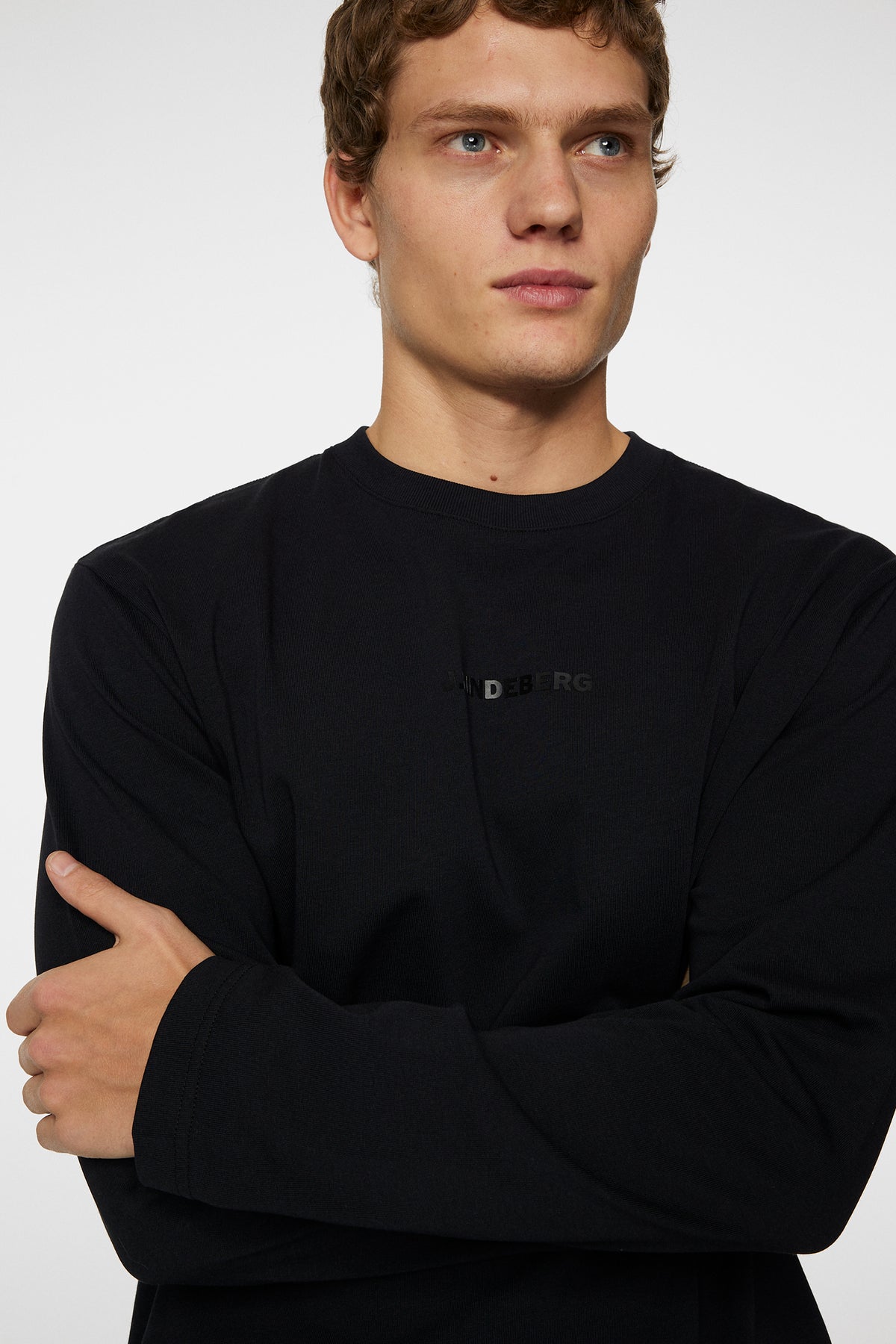 Hale Logo Longsleeve T-shirt in Black by J.Lindeberg