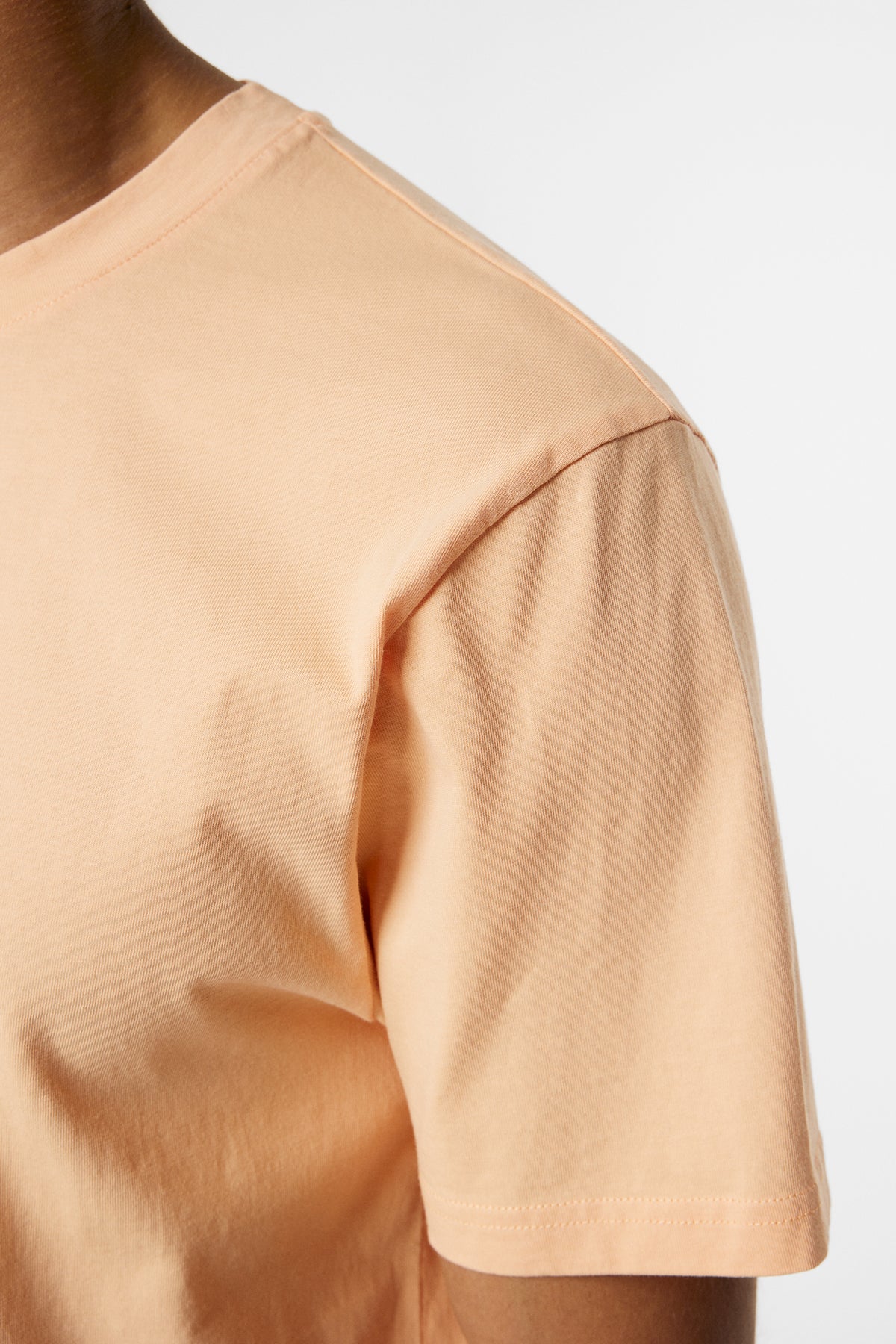 Sid Basic T-Shirt in Mock Orange by J.Lindeberg