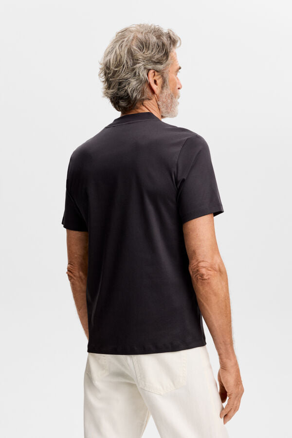 Ace Mock Neck T-Shirt / Black