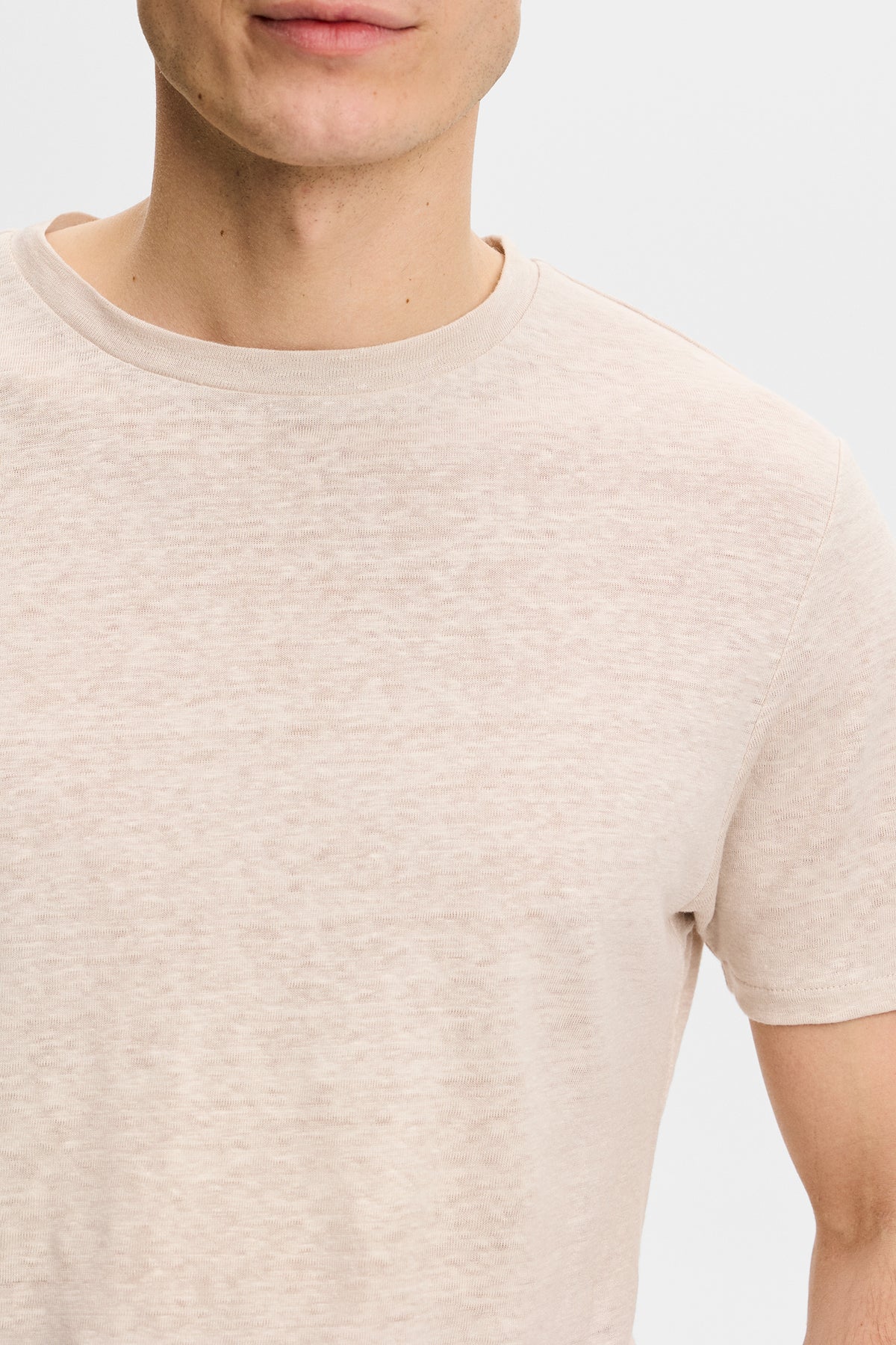 Coma Linen Tee in Moonbeam by J.Lindeberg