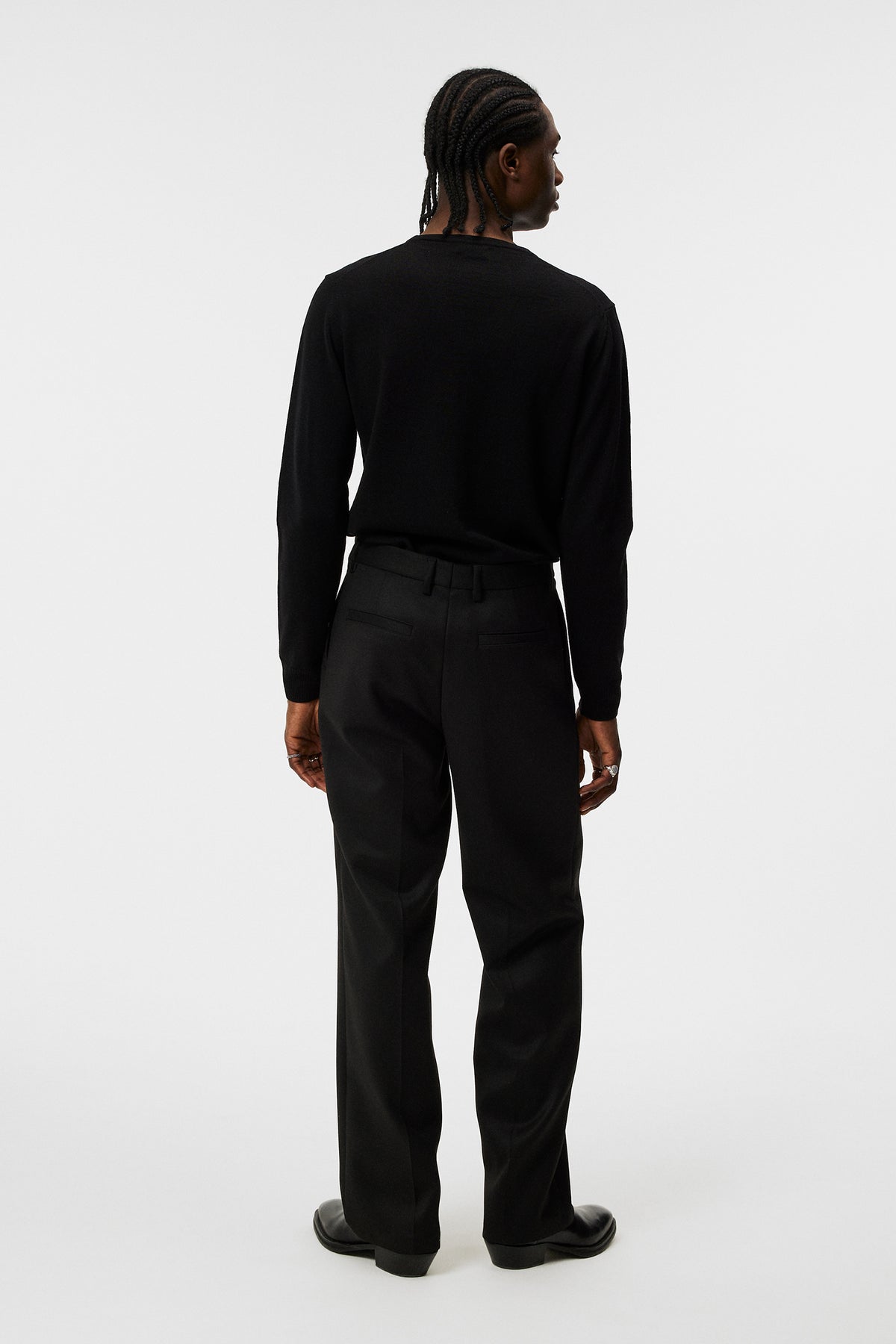 Lymann Merino V-neck Sweater in Black by J.Lindeberg