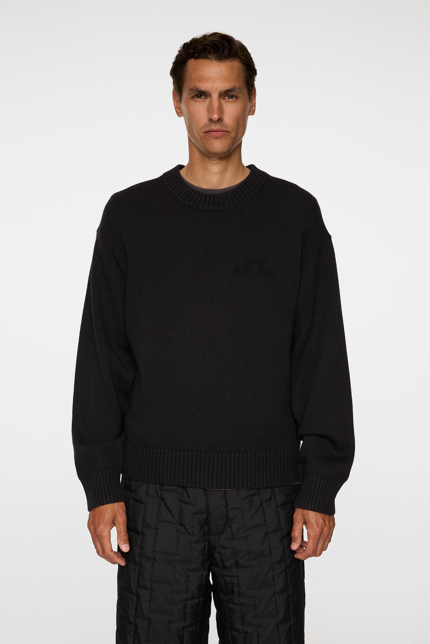 Eddy Cotton Wool Crew Neck in Black by J.Lindeberg