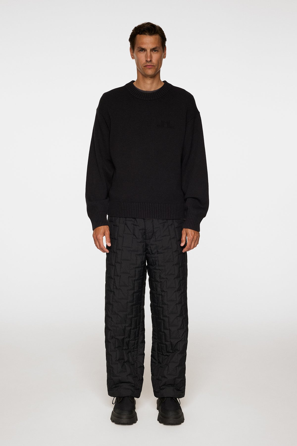 Eddy Cotton Wool Crew Neck in Black by J.Lindeberg