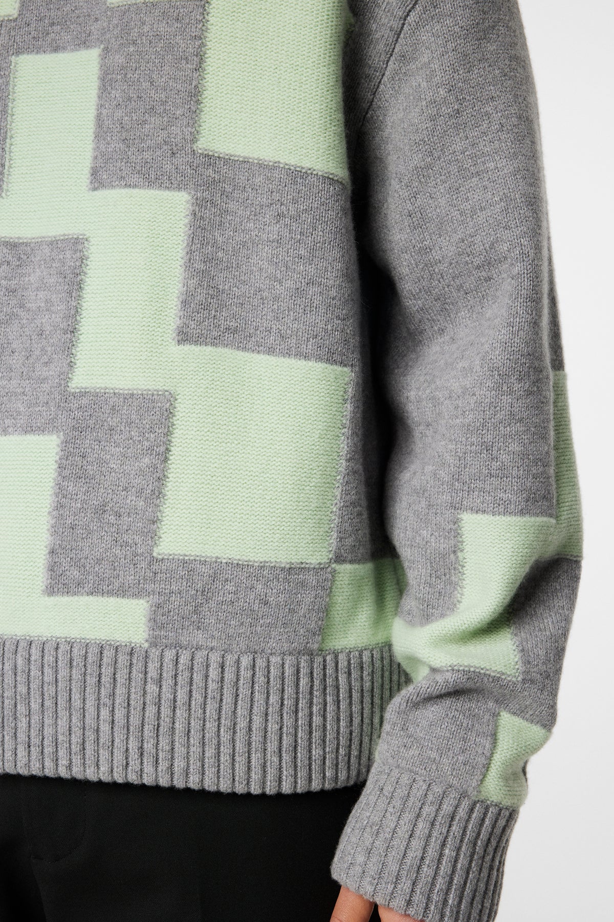 Gavin Stacked Bridge Knit in Light Grey Melange by J.Lindeberg