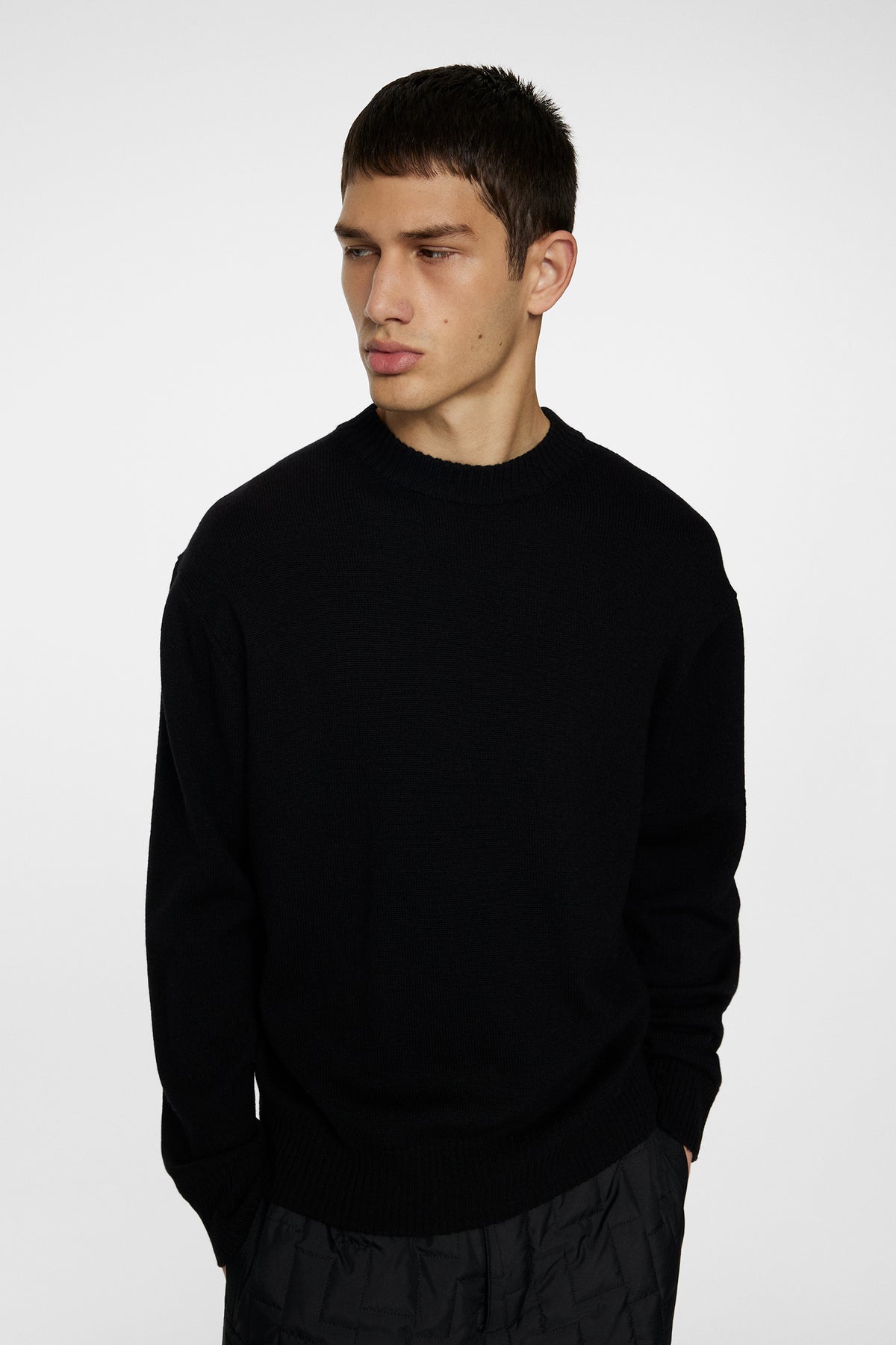 Kino Merino Crew in Black by J.Lindeberg