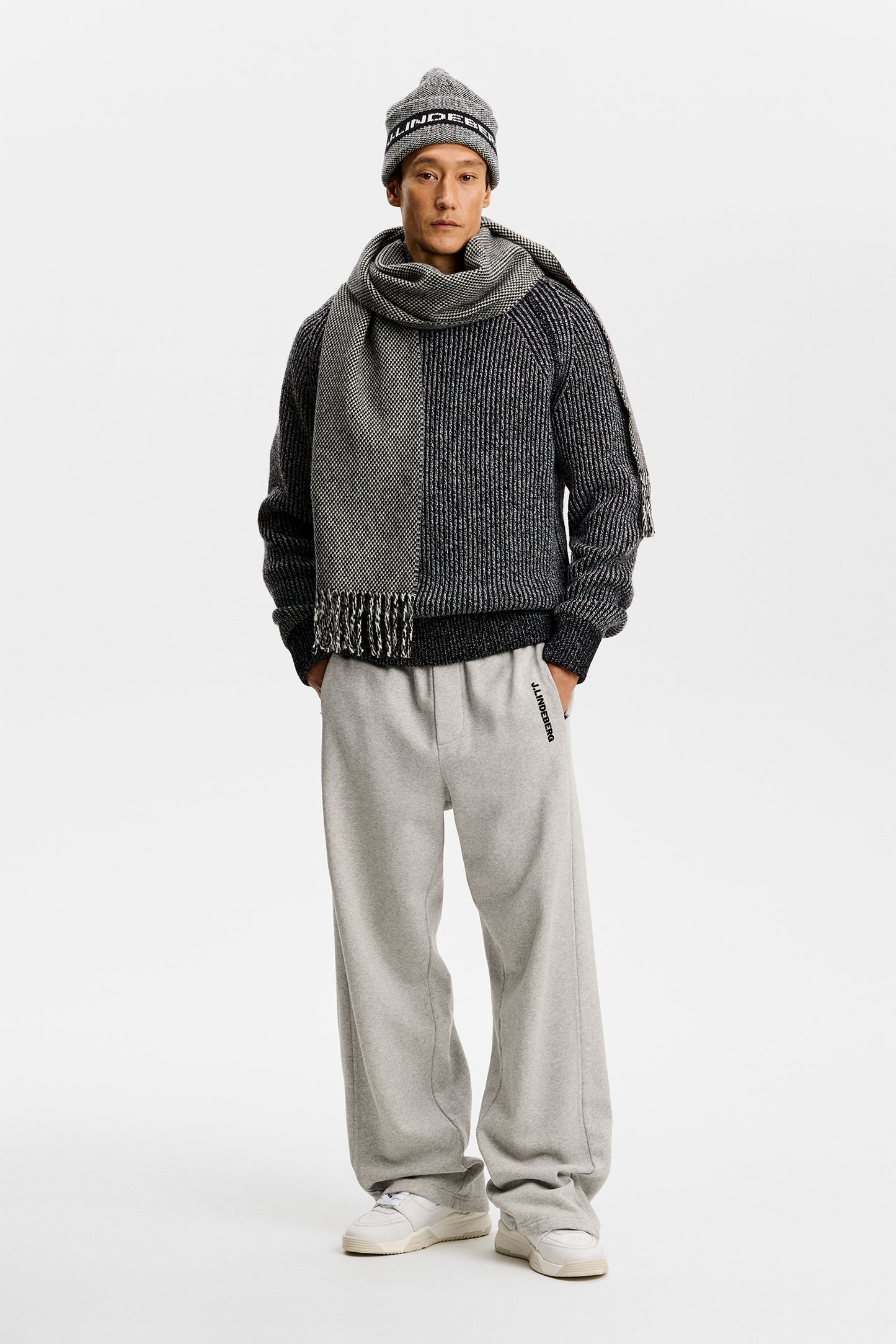 Fred Knitted Crew Neck in Dark Grey Melange by J.Lindeberg