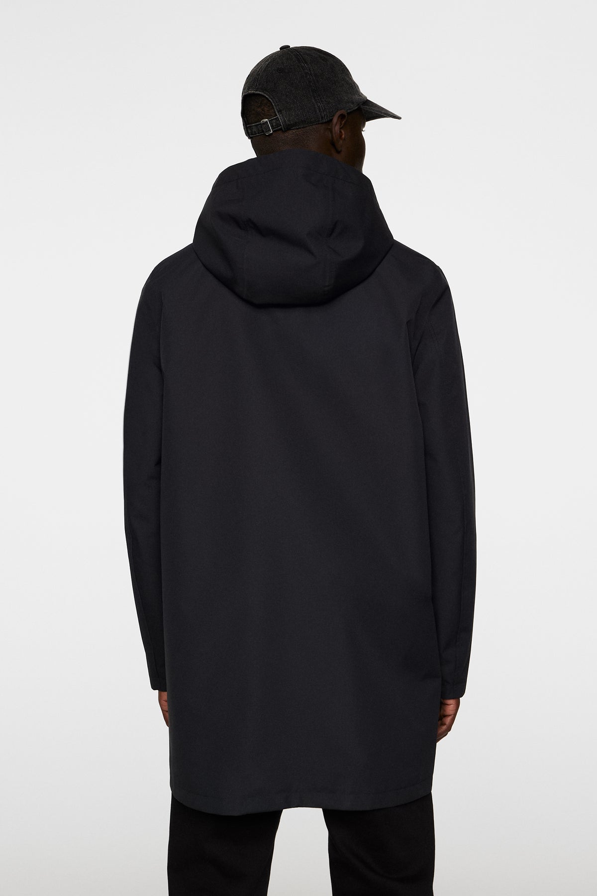 Tobias 2L Midlength Jacket in Black by J.Lindeberg