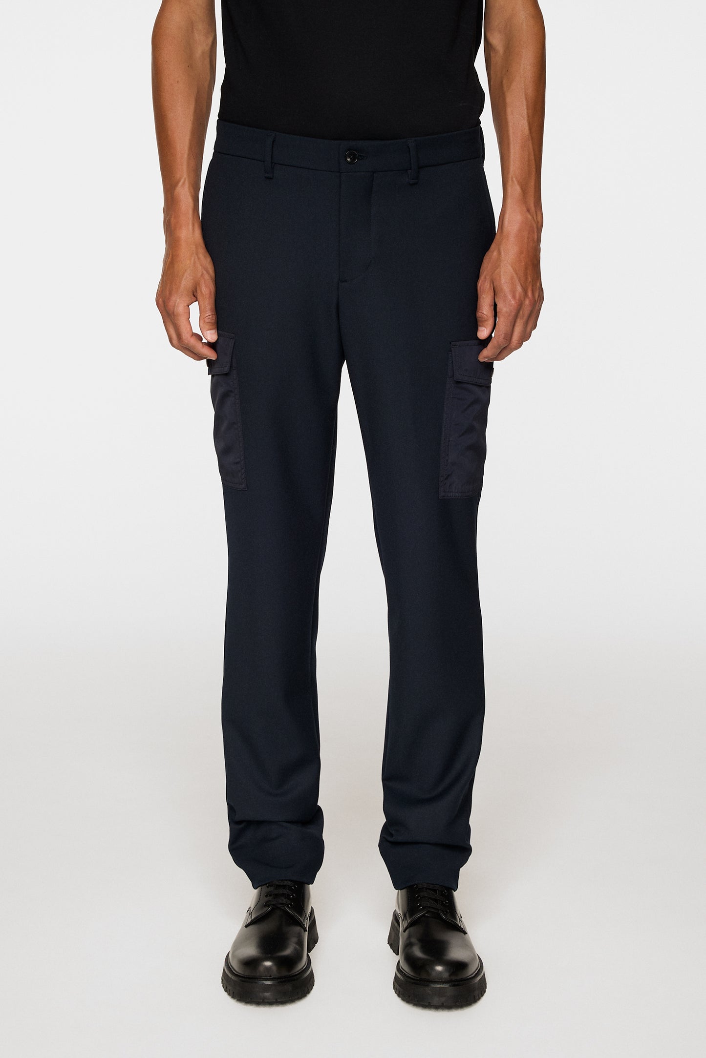 Ched Cargo Pants in JL Navy by J.Lindeberg