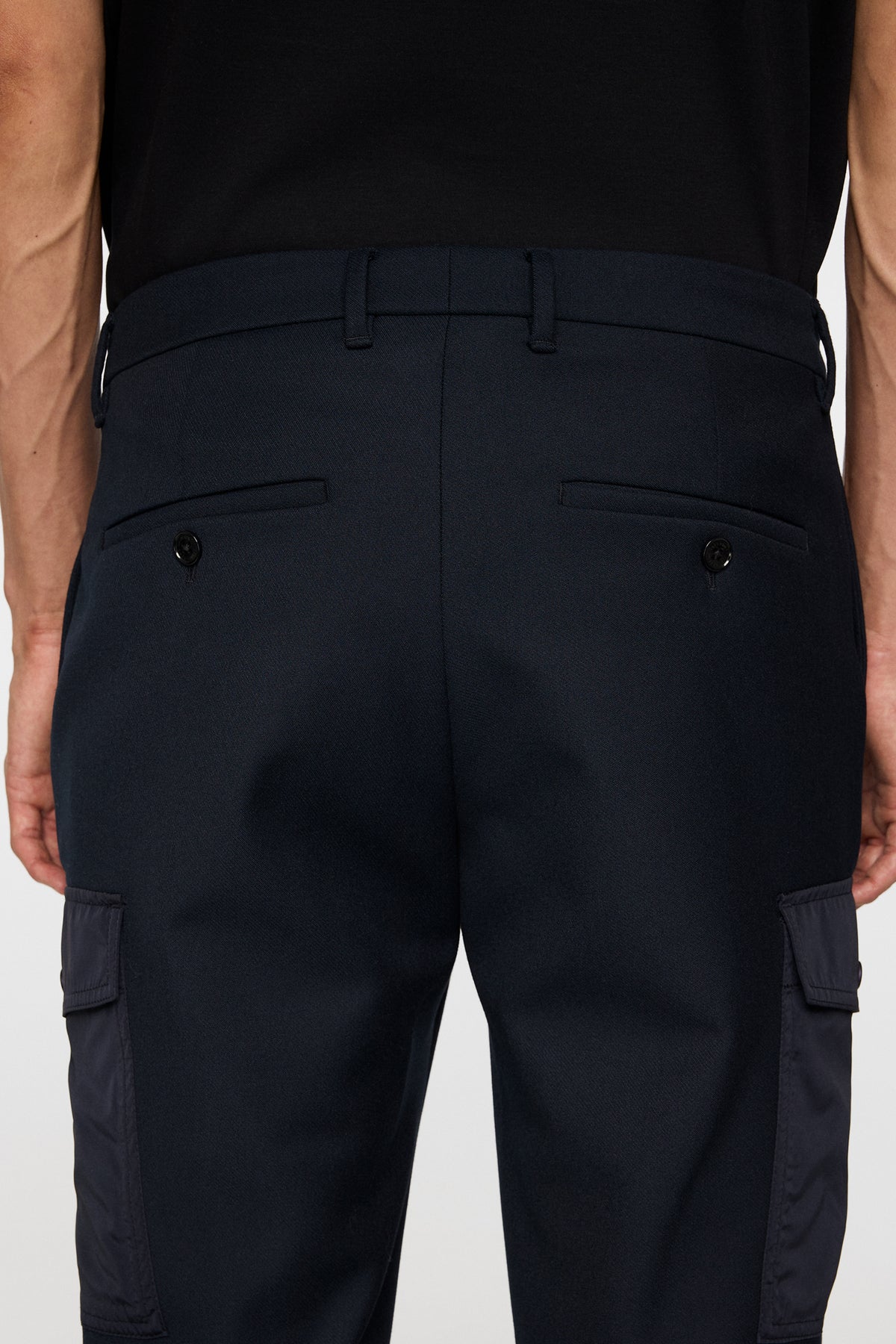 Ched Cargo Pants in JL Navy by J.Lindeberg