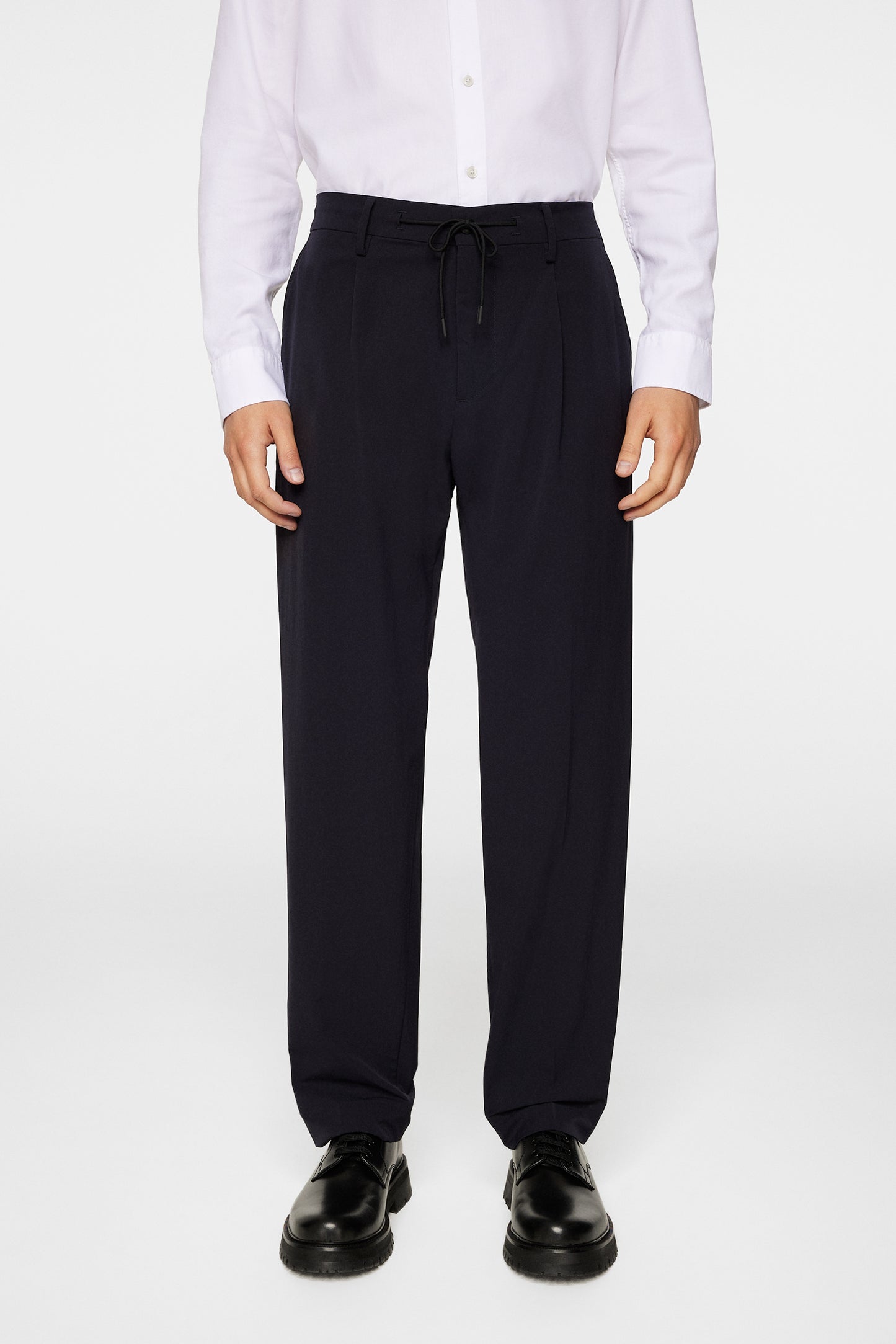 Jin WR Tech Stretch Pants in JL Navy by J.Lindeberg
