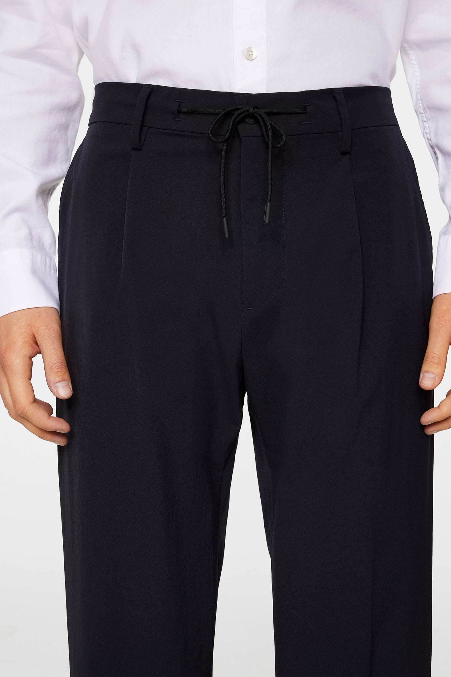 Jin WR Tech Stretch Pants in JL Navy by J.Lindeberg