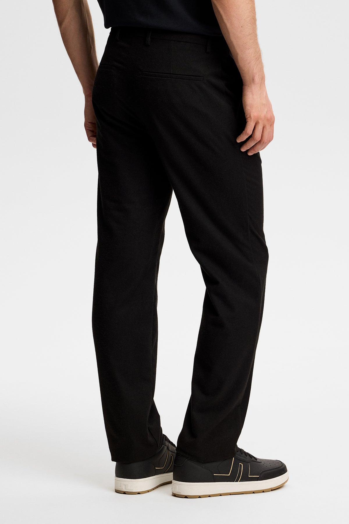 Logan Brushed Twill Pants in Black by J.Lindeberg