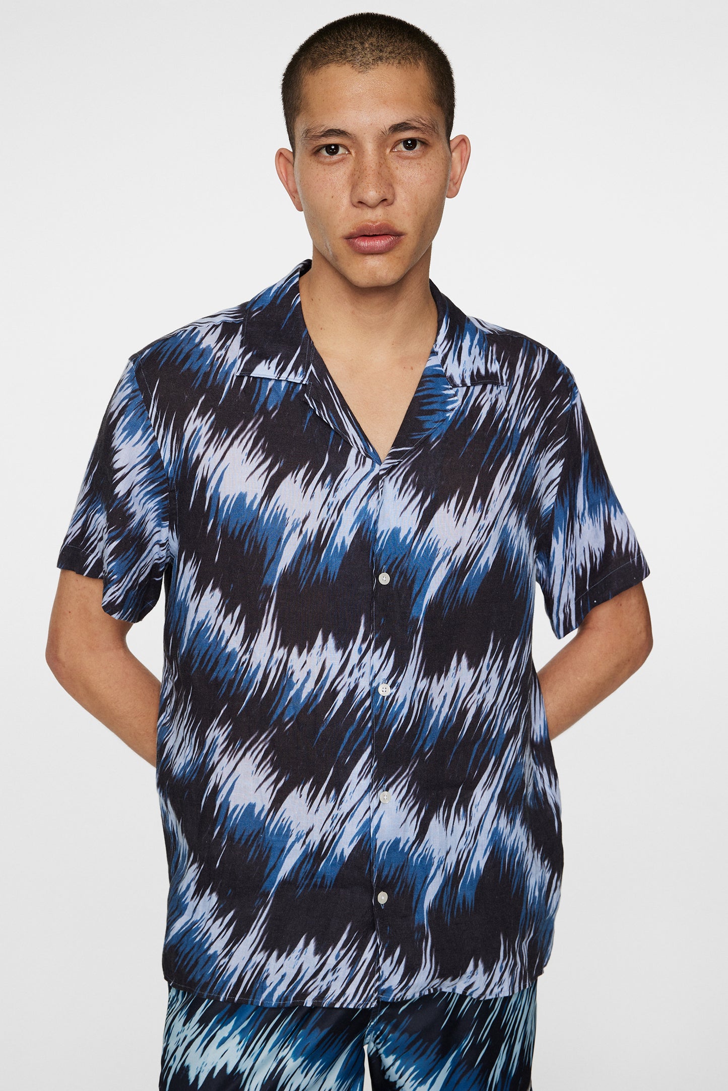 Elio Linen Printed Shirt in Thunderstorm Navy M by J.Lindeberg