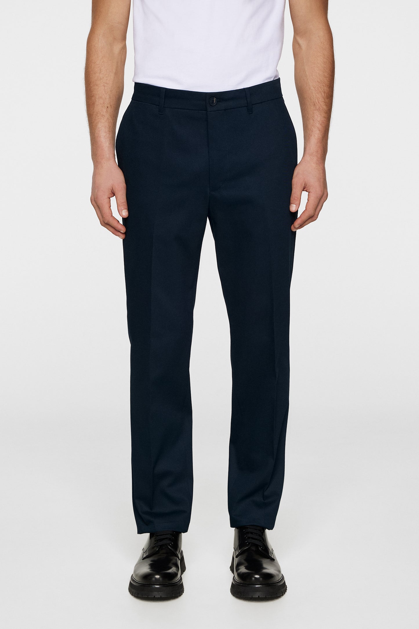 Lois T Cotton Twill Pant in JL Navy by J.Lindeberg