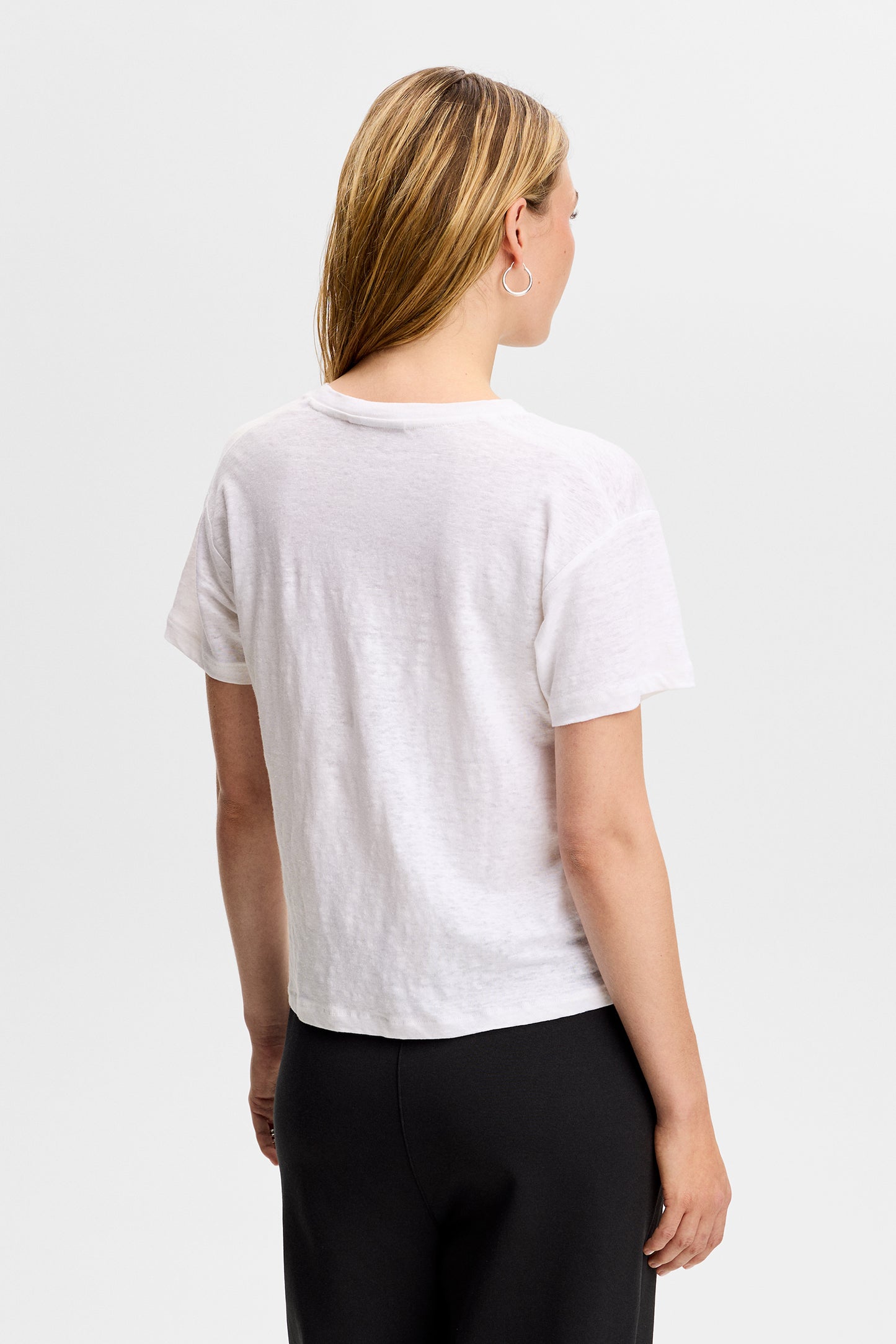 Cammie T-Shirt in White by J.Lindeberg