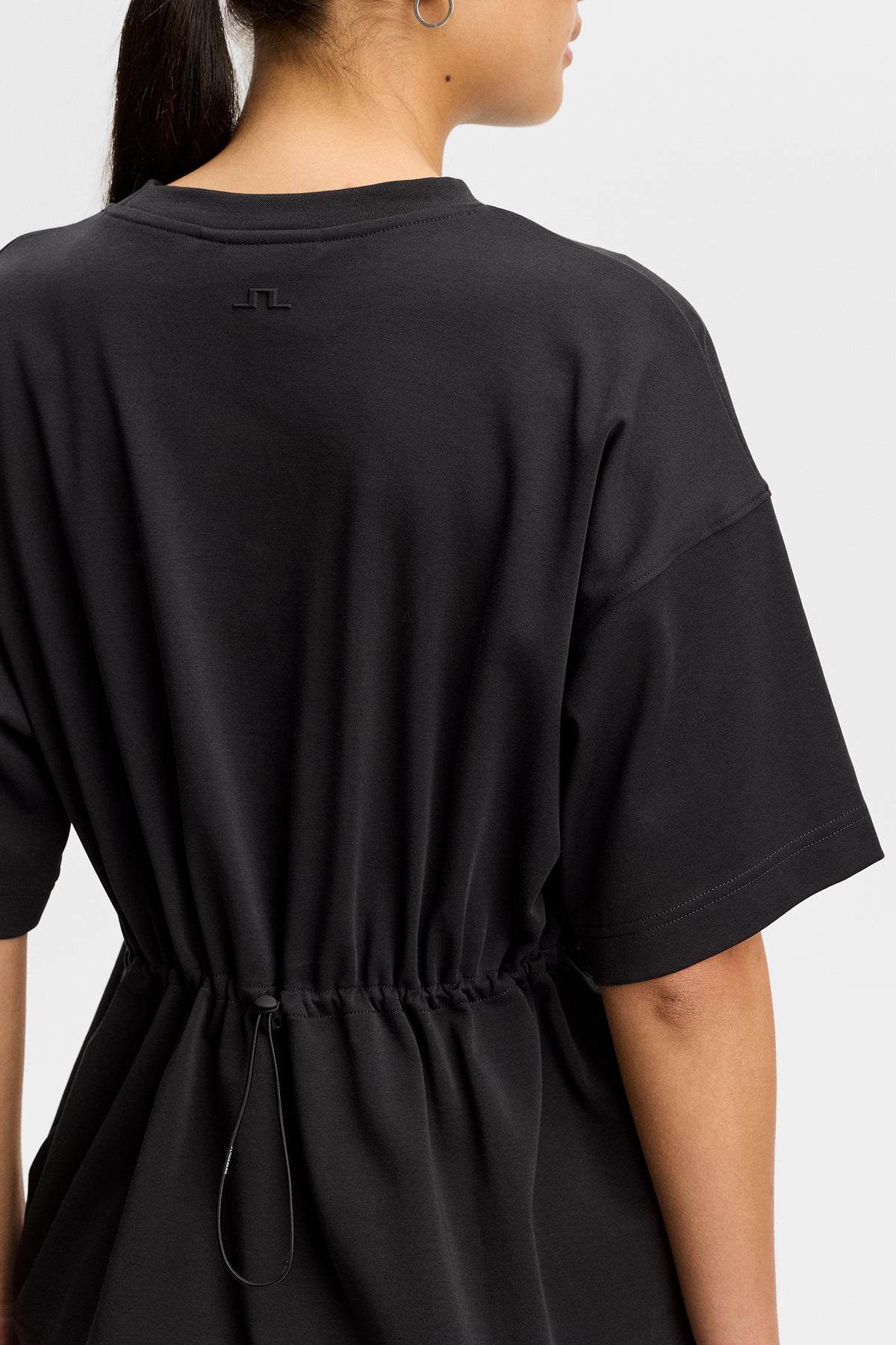 Valentina T-Shirt in Black by J.Lindeberg