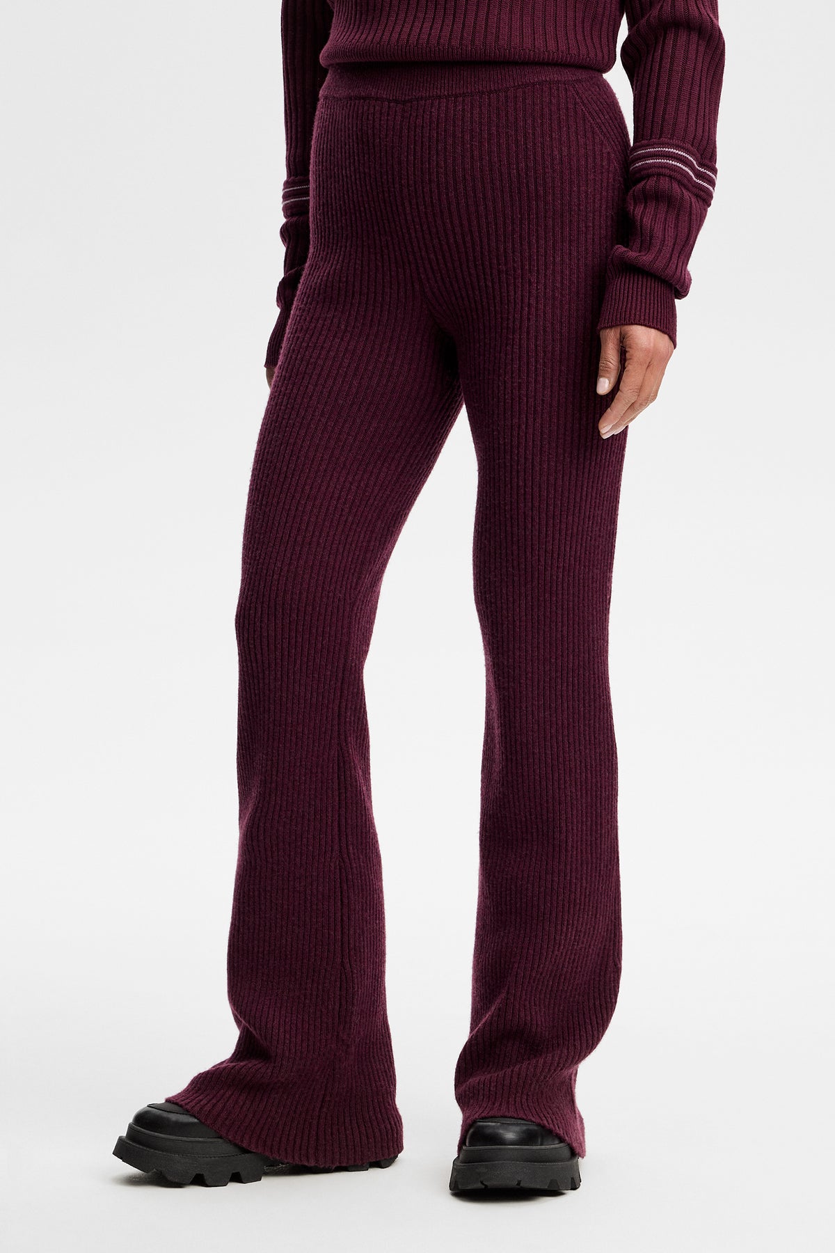 Veda Rib Knit Pants in Winetasting by J.Lindeberg
