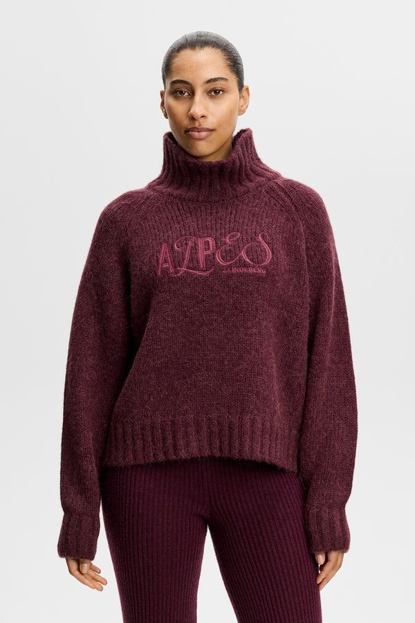 April Chunky Knit Turtleneck / Winetasting